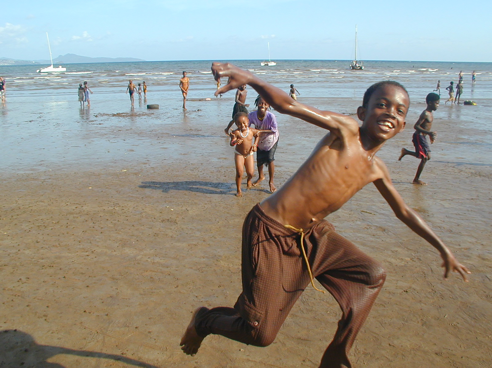 Des nouvelles mesures pour sortir d’un très long confinement
