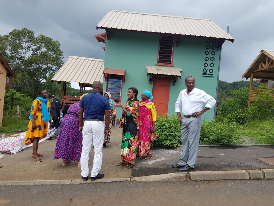 Commune de Chirongui : Livraison d’un logement dans le nouveau lotissement de Tsimkoura