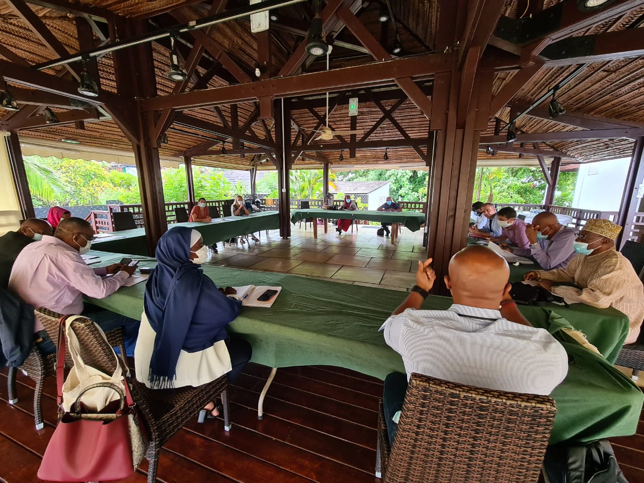 Réunion à la préfecture pour l’aide alimentaire à Mayotte