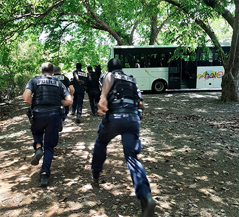 Le RAID forme les policiers mahorais