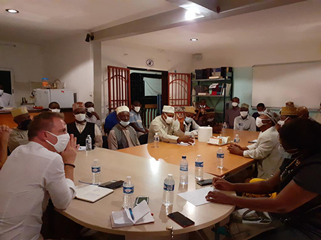 Les autorités se rencontrent pour trouver des solutions aux violences