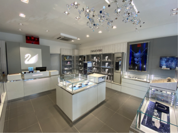 Swarovski ouvre sa première boutique à Mayotte