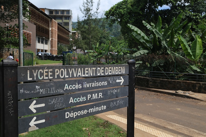 Droit de retrait au lycée de Tsararano
