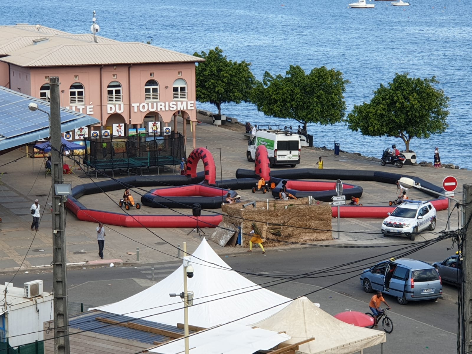 Des animations pour les enfants sur la Place de la République à Mamoudzou