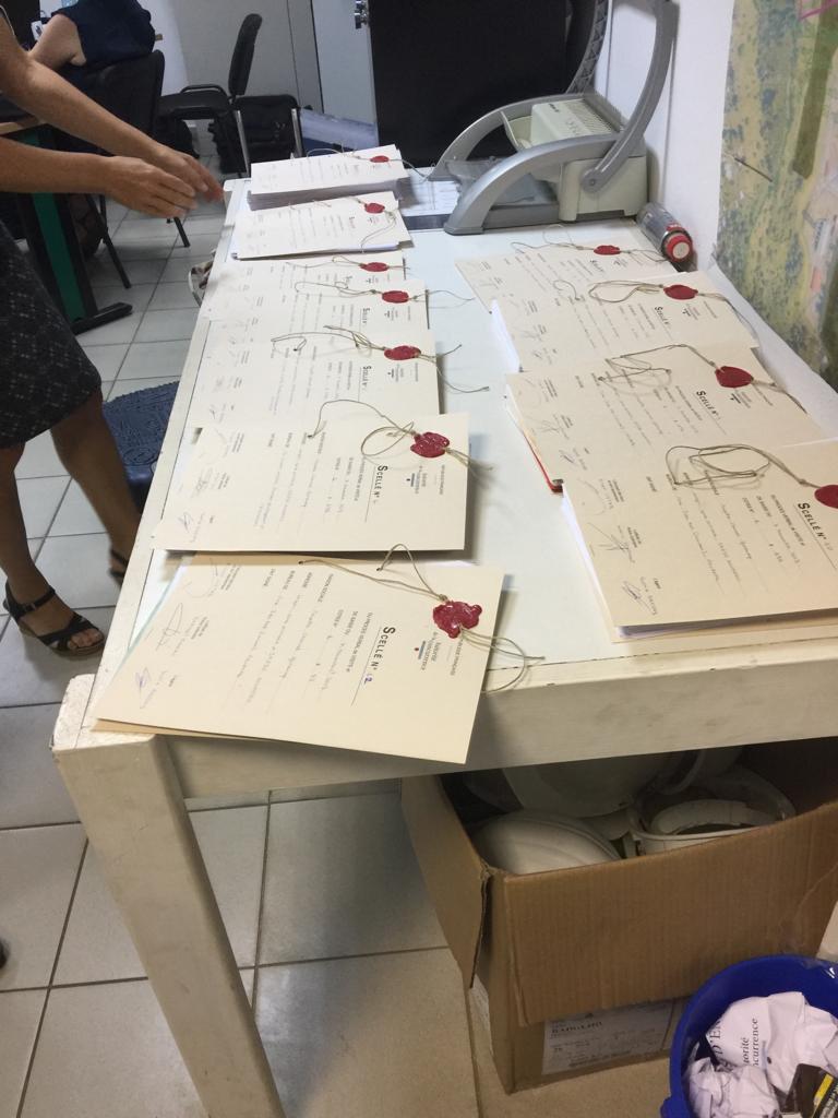 La perquisition se termine chez MCG