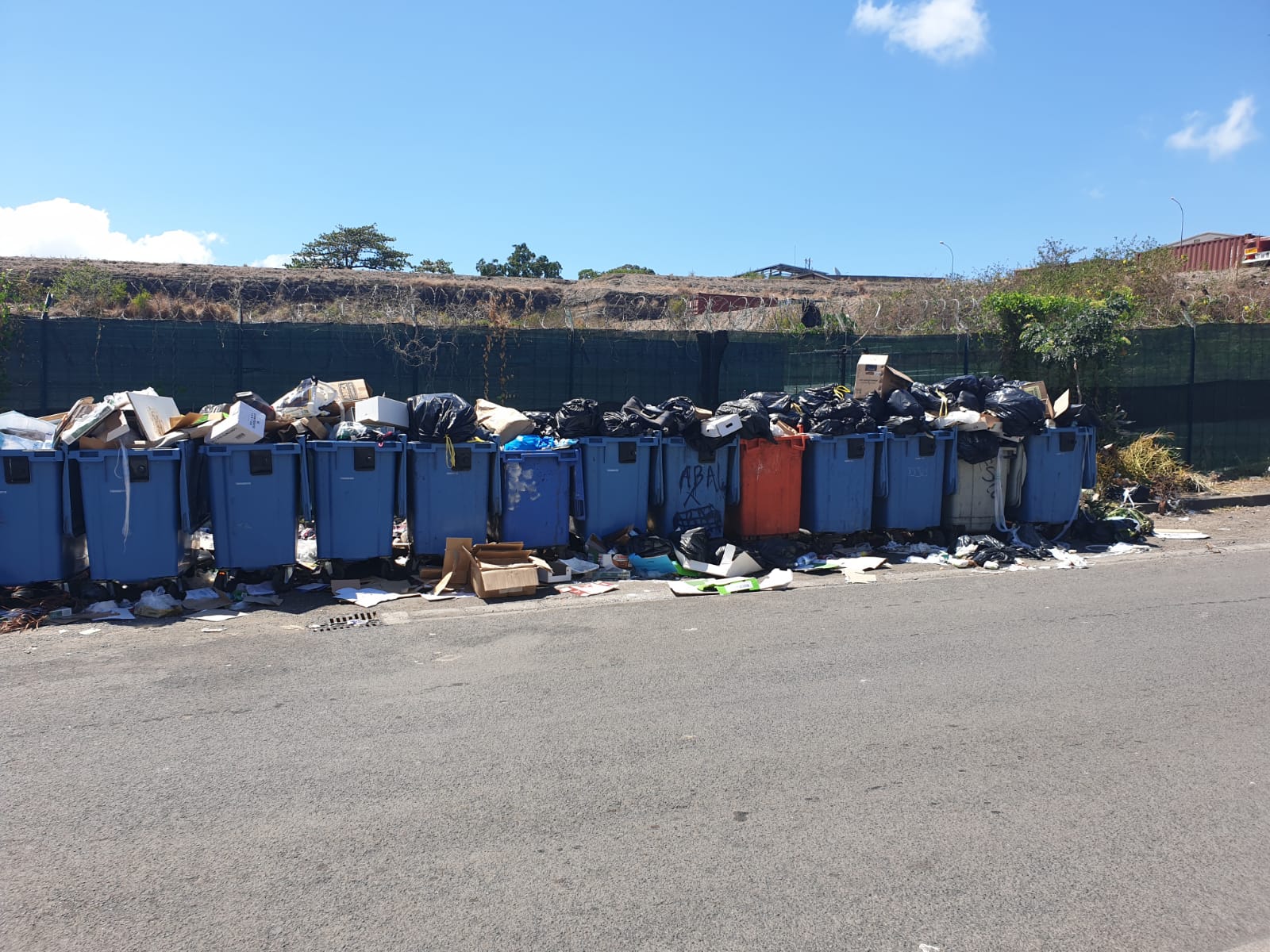 La grève se poursuit chez Star Mayotte