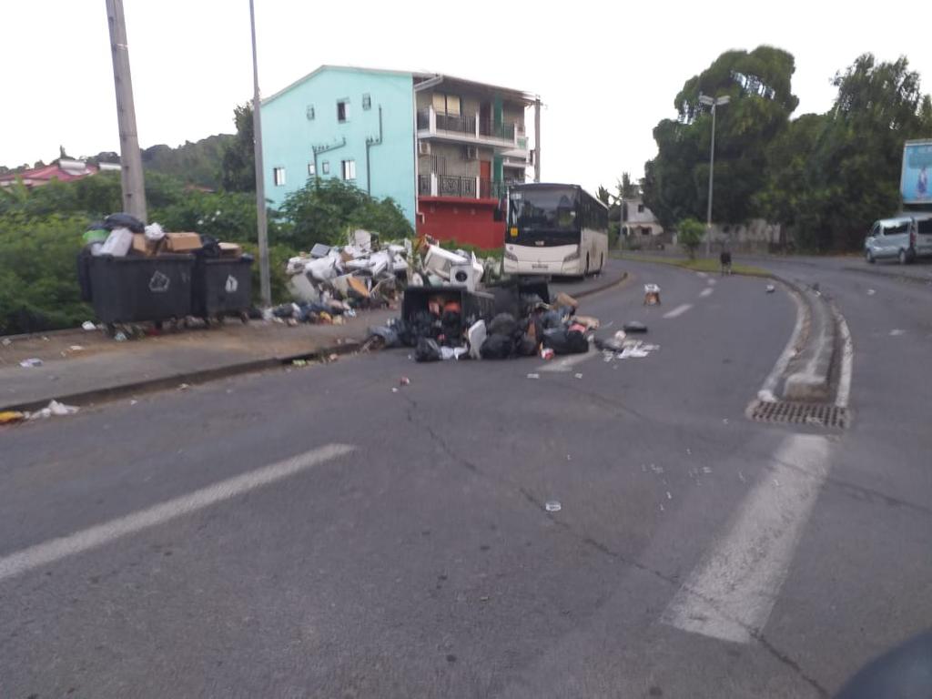 Des actes de délinquance en Petite-terre en plein couvre-feu