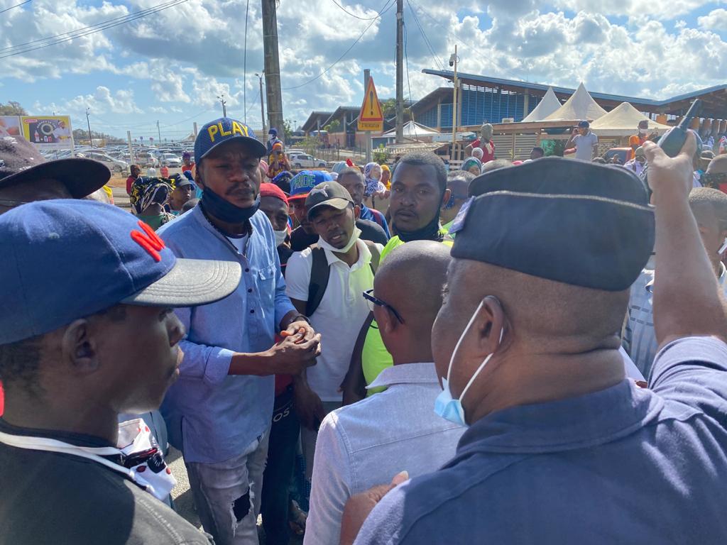 Le porte-parole des demandeurs d’asile témoigne (video)