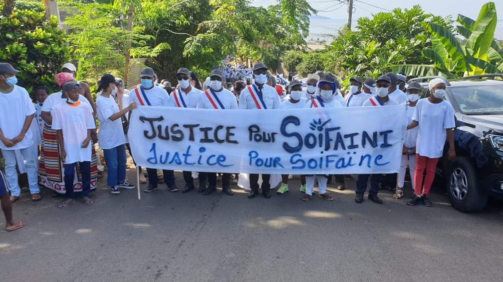 Mtsangamouji : une marche contre la violence après un meurtre