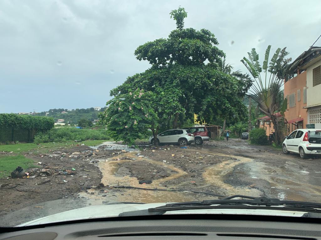 Les fortes pluies et les inondations font des dégâts