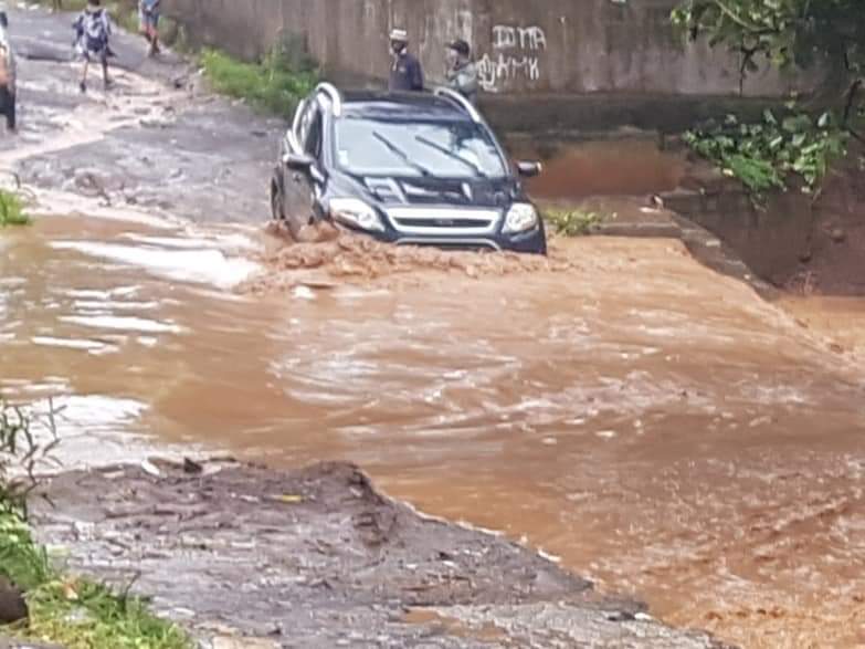 Photos : les rues de Mtsapéré sont inondées