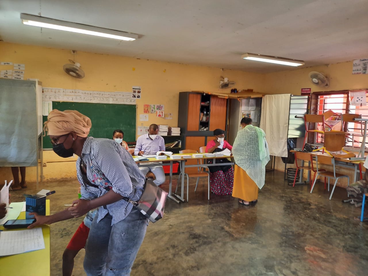 Ca vote doucement à Mayotte aujourd’hui (video)