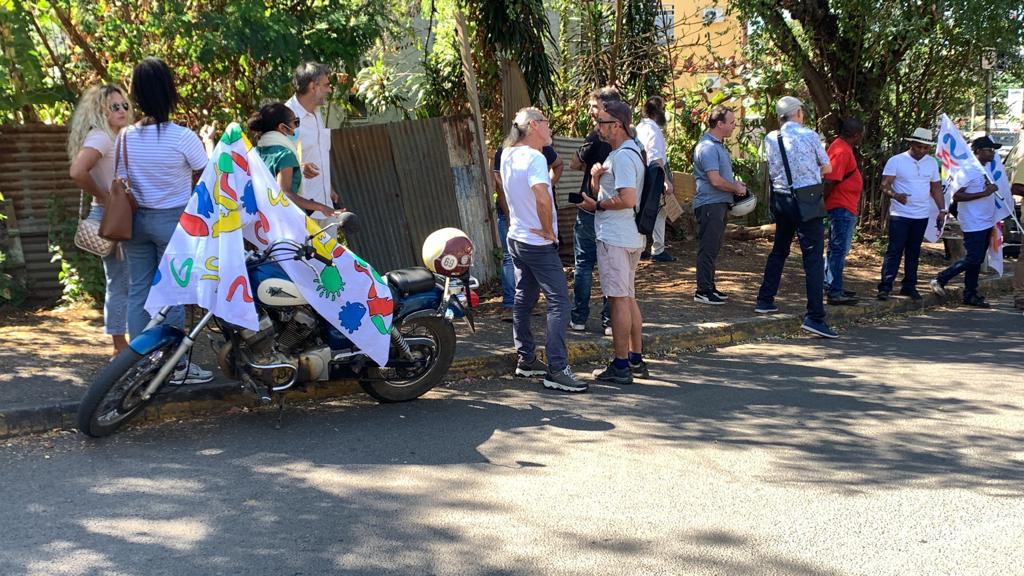 Rentrée de classes : C’est journée grève pour les enseignants affiliés au SNES-FSU