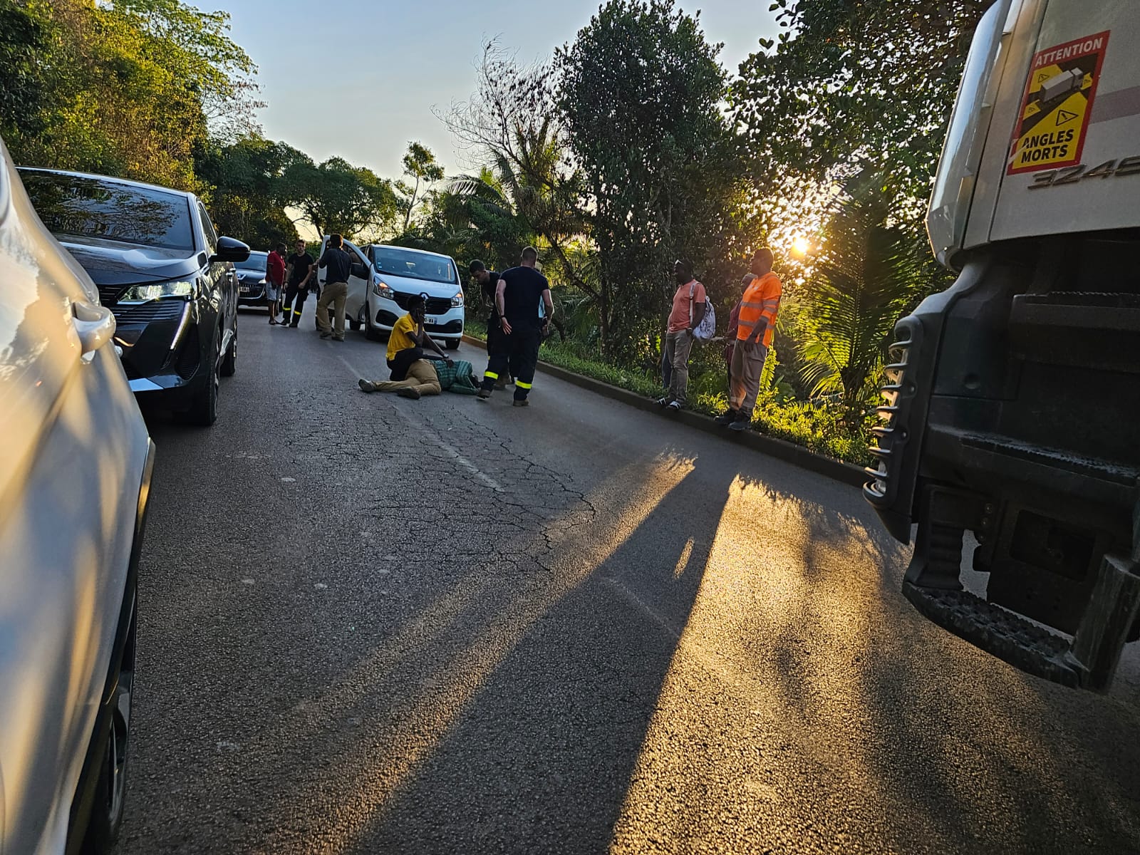 Accident en cours entre Kahani et Chiconi
