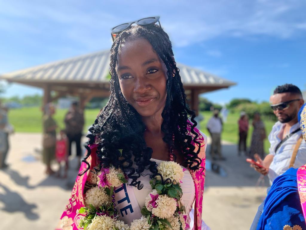 Un retour sans couronne, mais avec beaucoup de sourires