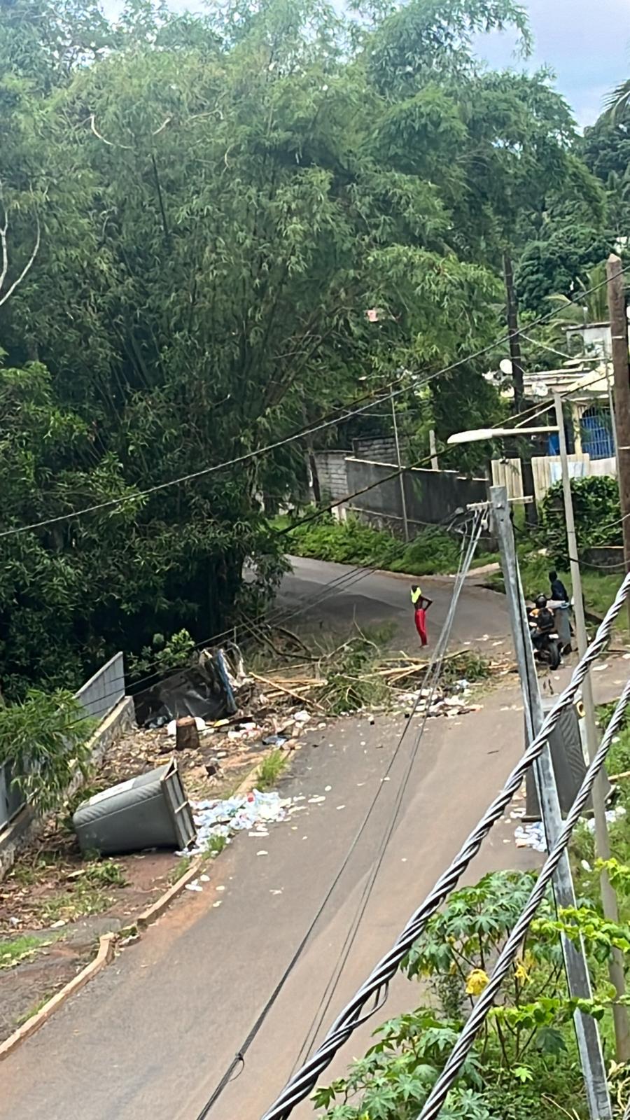 Prudence à Passamainty, les barrages sont aussi le fait des voyous