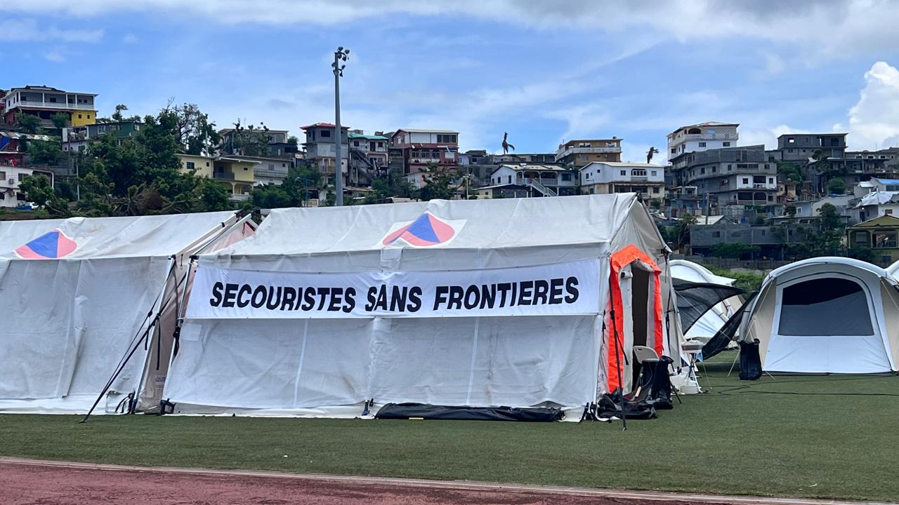 Fin de l’hôpital de campagne remplacé par Secouristes sans frontières