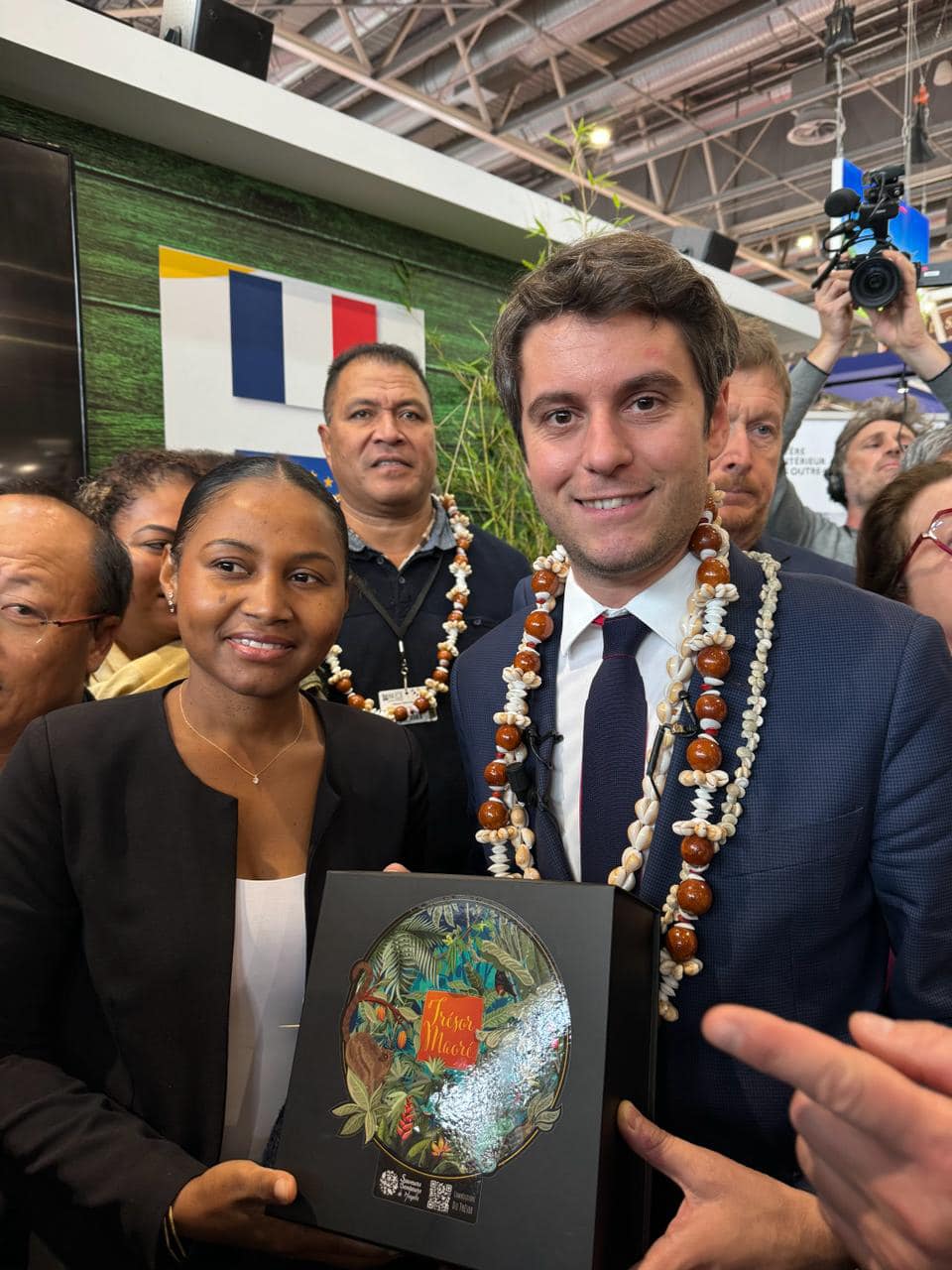 Gabriel Attal rend visite à Mayotte au SIA 2024