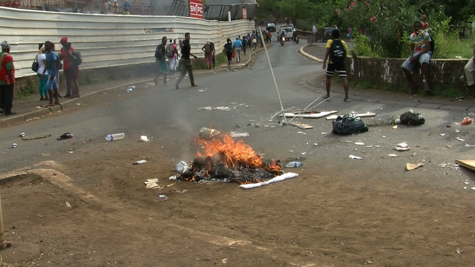 Intervention des forces de police au Baobab