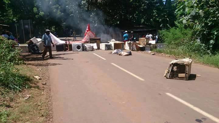 Barrage à Barakani (13h50)