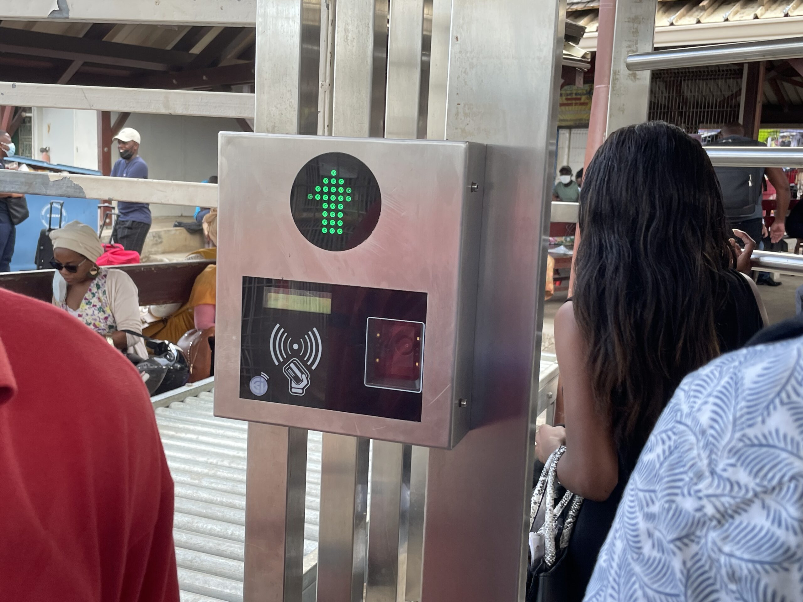 Les tickets de barge papier, c’est fini !!