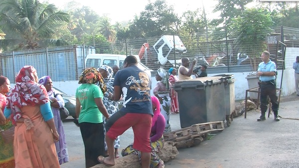 Barrages à Chiconi, complément d’information
