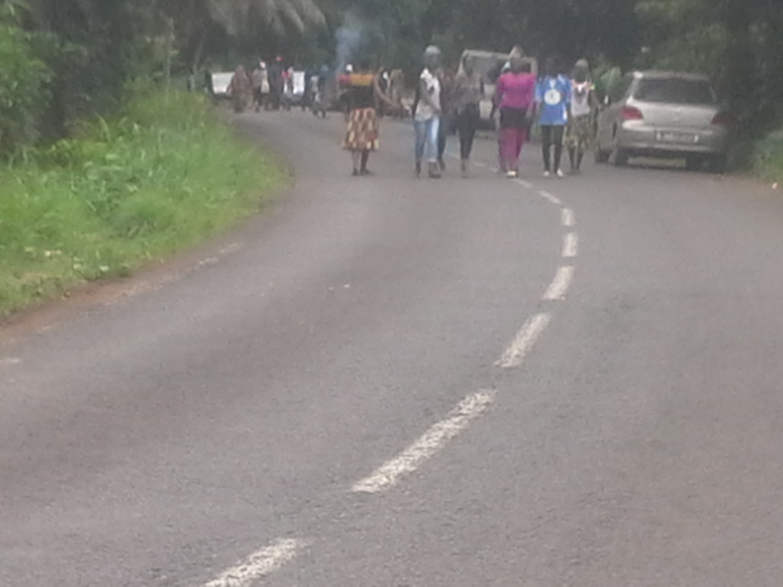 Barrage “sauvage” à Bandrélé