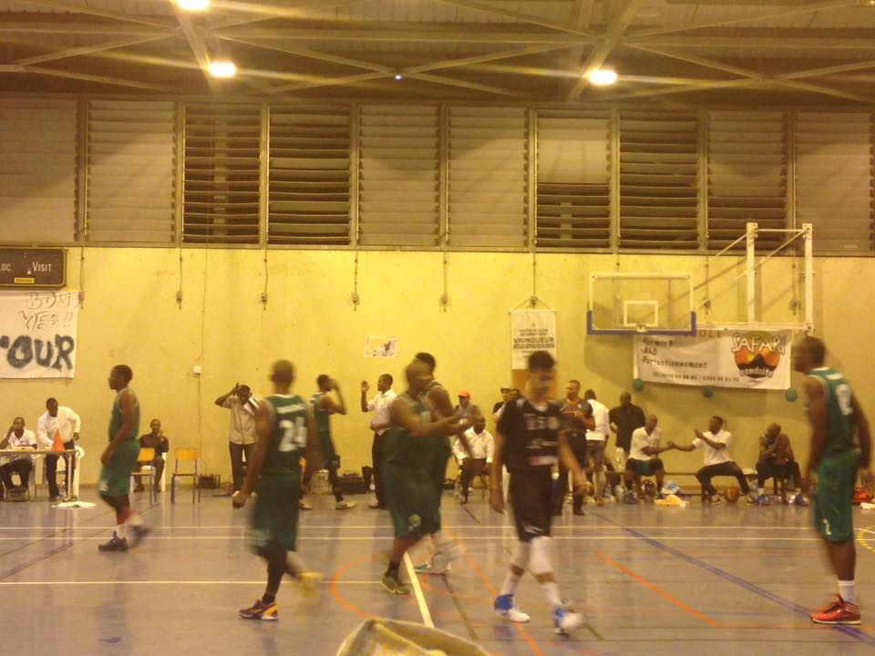 Basket : Vautour gagne contre St Pierre