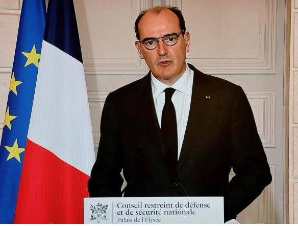 Le Gouvernement augmente les restrictions pour tenter d’éviter le reconfinement