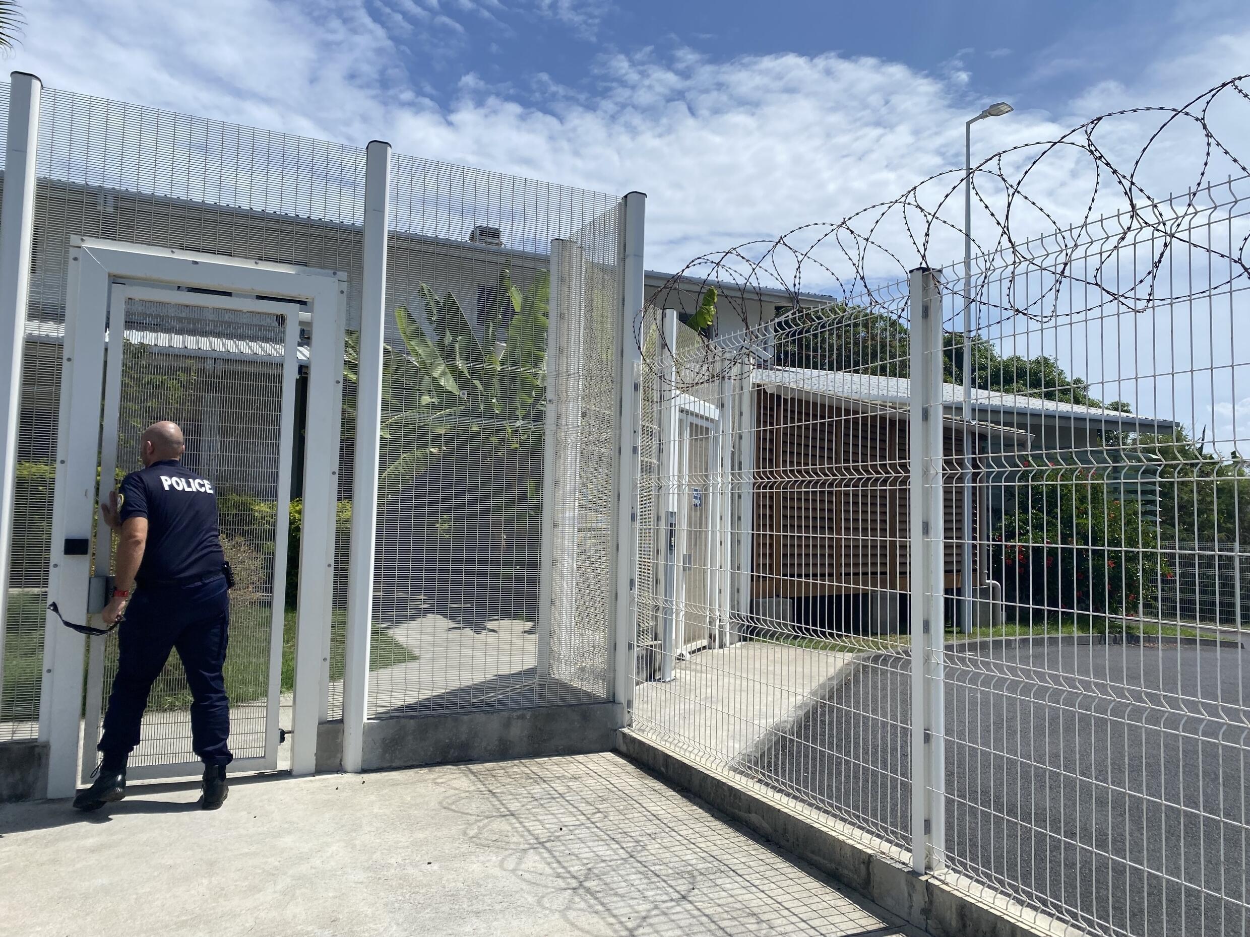 Expulsion des ESI africains : Mayotte dans l’impasse des laisser-passez consulaires