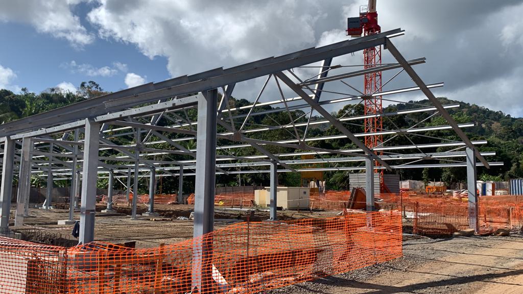 Visite guidée dans le chantier du lycée des métiers à Longoni