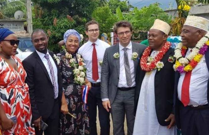 Les deux écoles élémentaire et maternelle de Tsimkoura inaugurées
