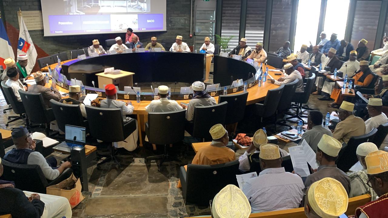 Un colloque pour redéfinir la place de l’institution cadiale à Mayotte