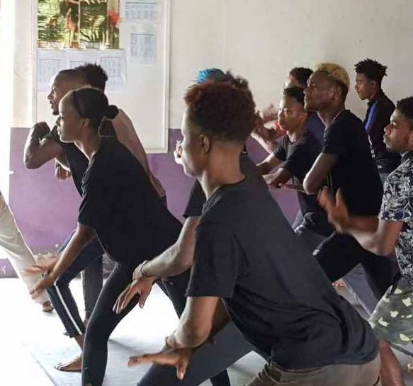 Didier Boutiana fait découvrir son univers au Royaume des Fleurs