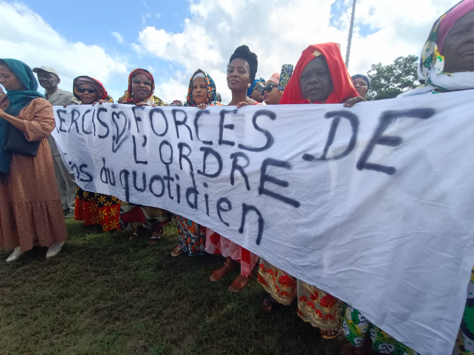 Vaste manifestation de soutien aux forces de l’ordre dans le cadre de l’opération Wuambushu