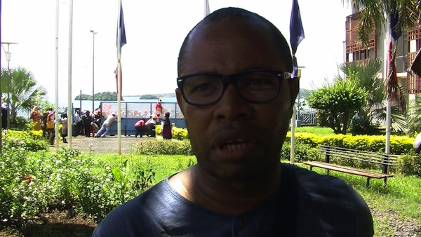 La grève, prétexte à la chasse aux étrangers ? (vidéos)