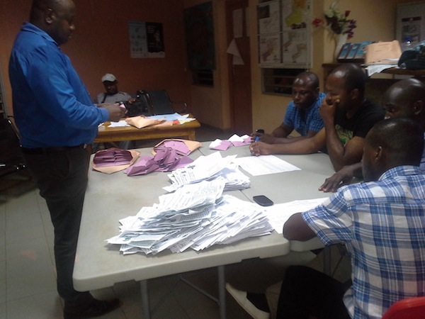 Dembéni : Jouwaou remporte l’hôtel de ville