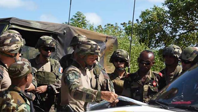 Les militaires du DLEM en renfort de la Police Nationale à Mamoudzou