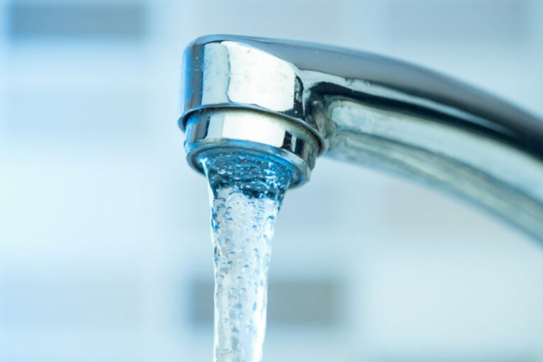 La SMAE coupe l’eau dans plusieurs villages