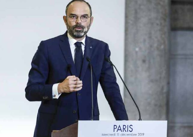 Edouard Philippe dévoile le futur régime universel des retraites et ne convainc pas les syndicats qui appellent à la poursuite de la grève