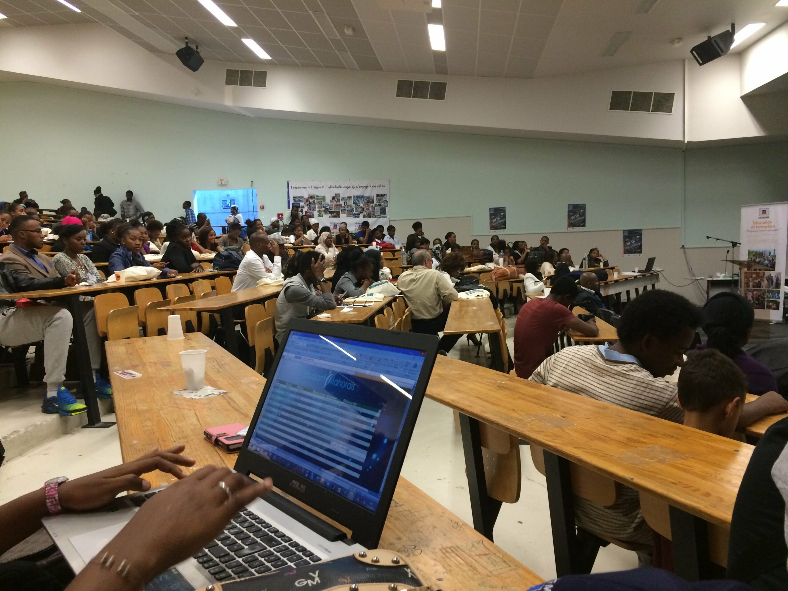 Comment remédier à l’échec scolaire des étudiants mahorais en métropole ?