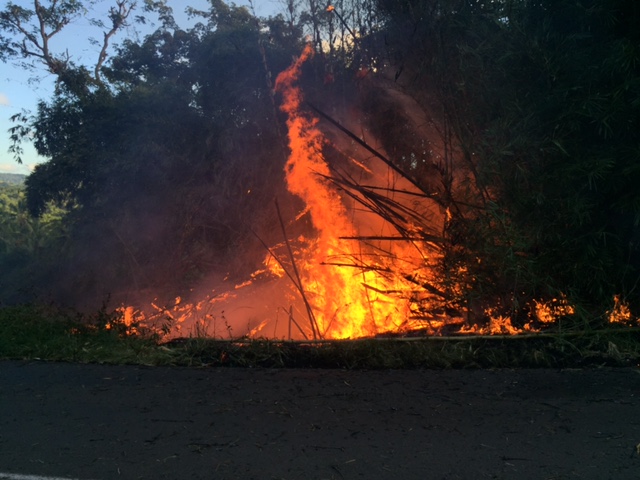 Tsoundzou 2 : attention gros incendie