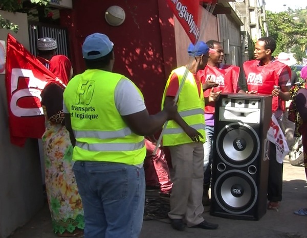 Somaco : les grévistes condamnés à lever les blocages