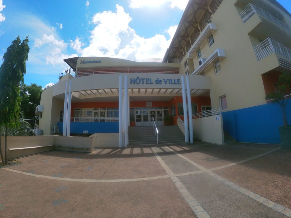 hotel de ville mamoudzou 1