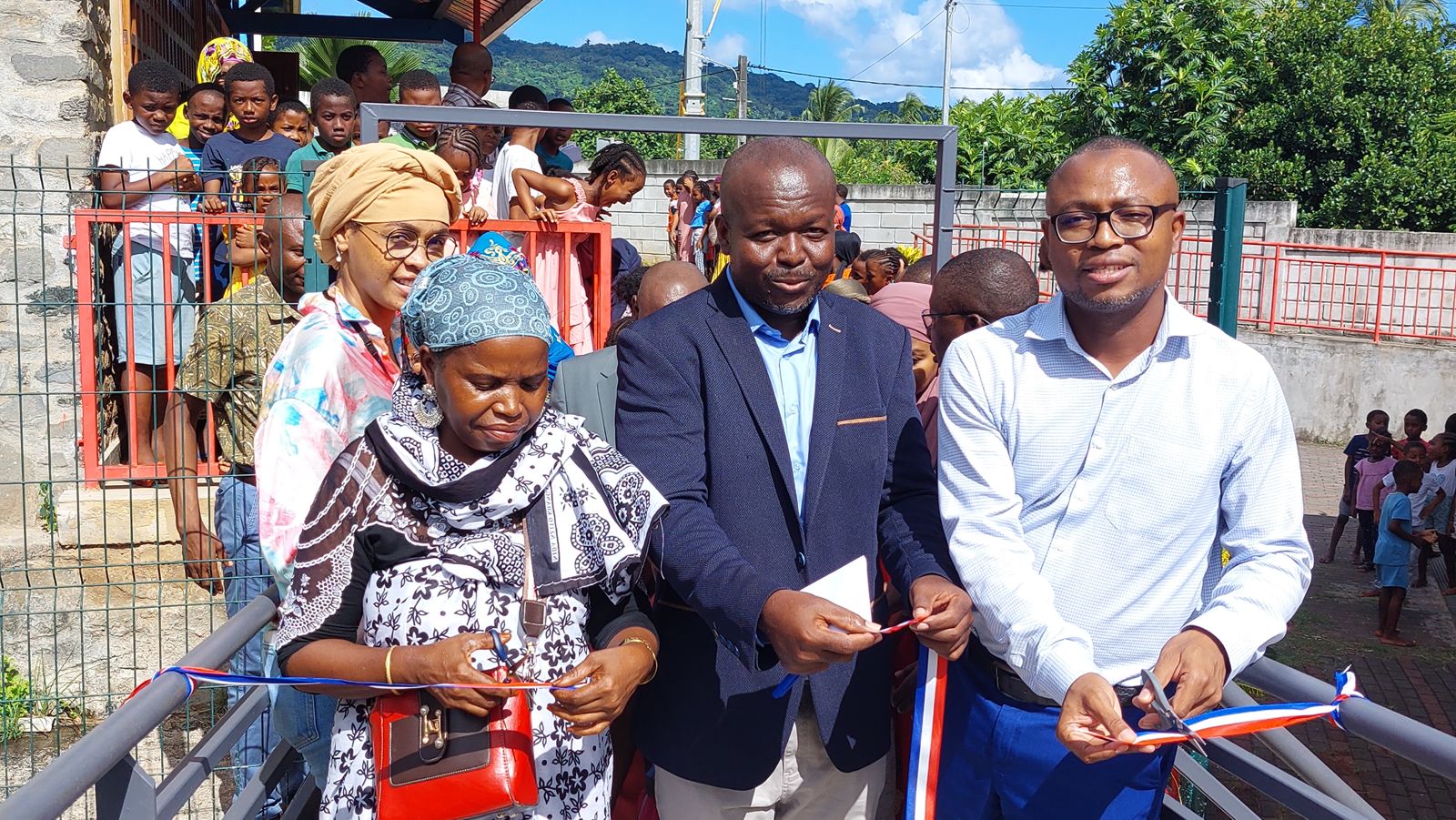 Deux salles de classe inaugurées à Tsimkoura