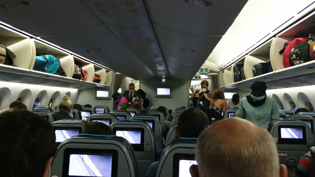 interieur avion scaled 1