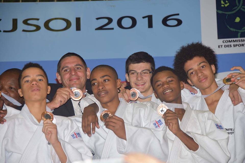 CJSOI 2016 : Argent et Bronze pour les équipes mahoraises de judo