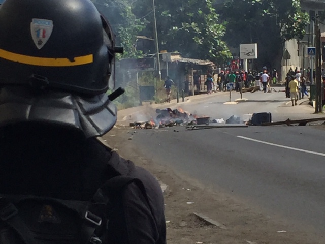 Routes de Kaweni bloquées