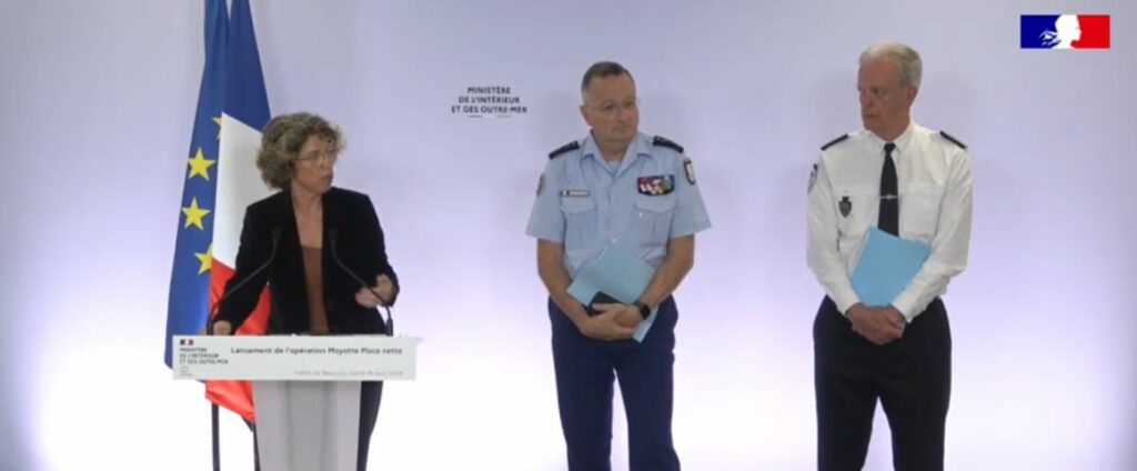 Présentation de l'opération Mayotte place nette 3 marie guevenoux annonce