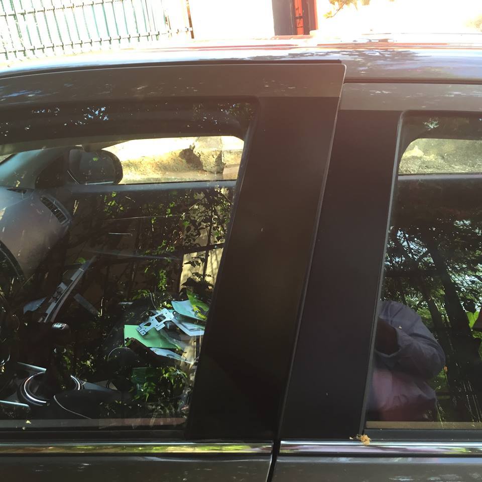 La voiture d’un élu saccagée